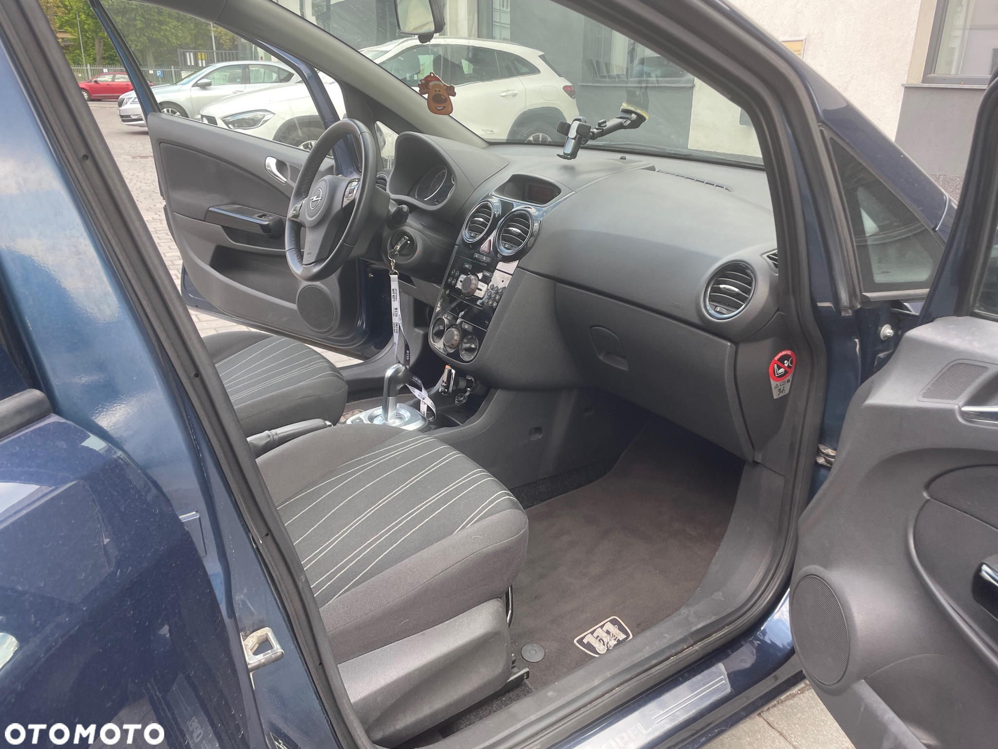 Opel Corsa - 3