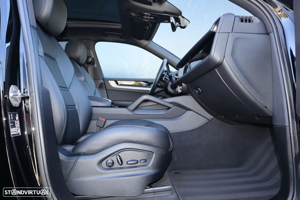 Porsche Cayenne E-Hybrid Tiptronic S - 16