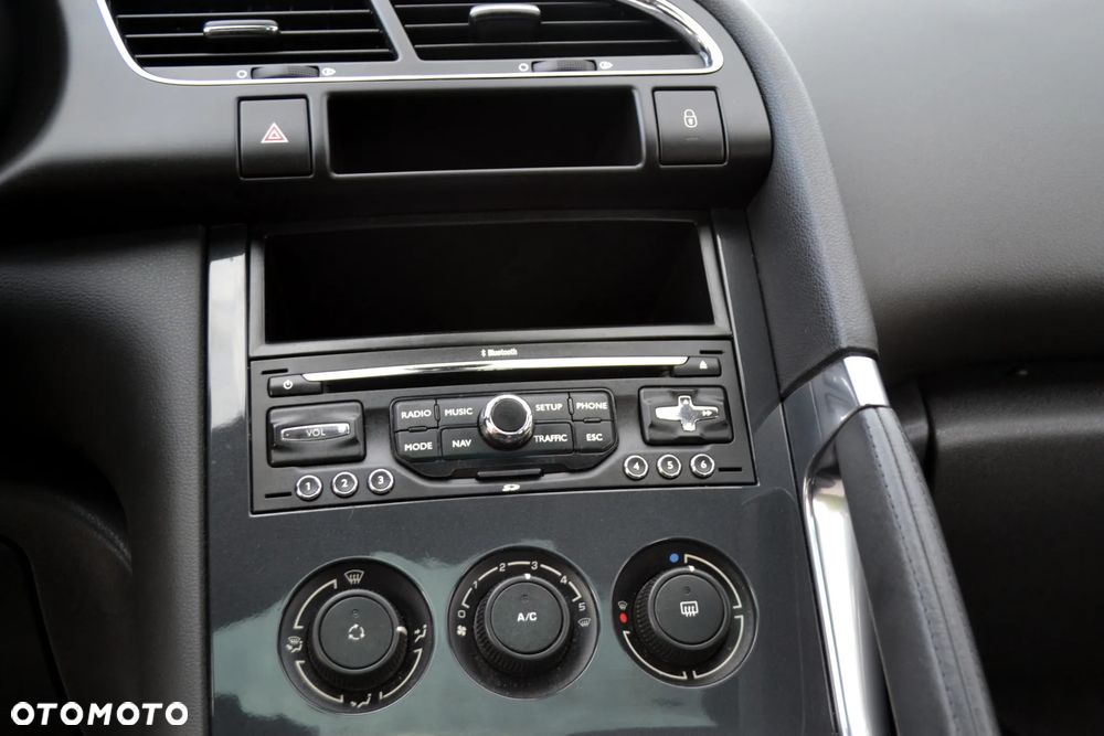 Peugeot 3008 HDi FAP 150 Platinum - 34