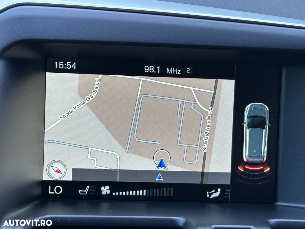 Volvo XC 60 D4 Geartronic Momentum - 21