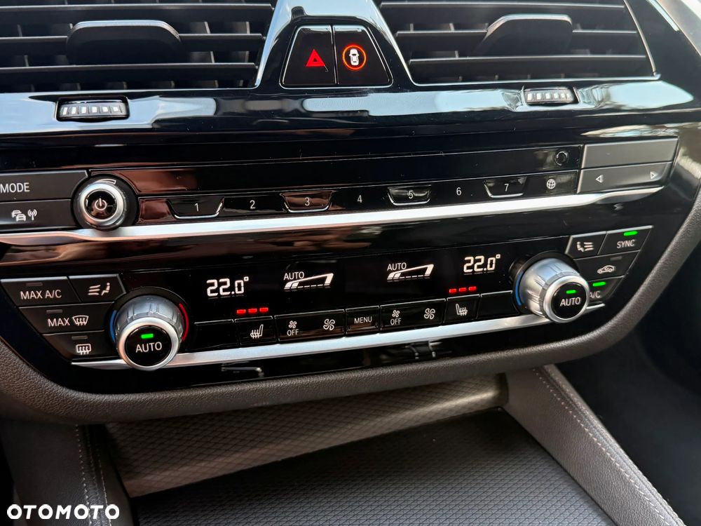 BMW Seria 5 520d xDrive MHEV M Sport sport - 30