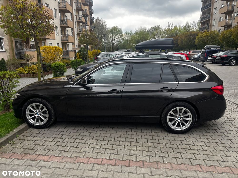 BMW Seria 3 320d xDrive Edition Luxury Line Purity - 34