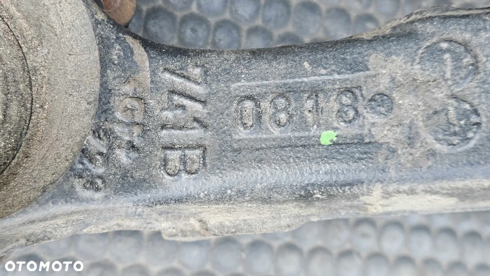 Zwrotnica 8D0407257 AR Piasta Łożysko Przód Przednia Lewa Kopyto Audi A4 B5 A6 C5 VW Passat B5 - 31