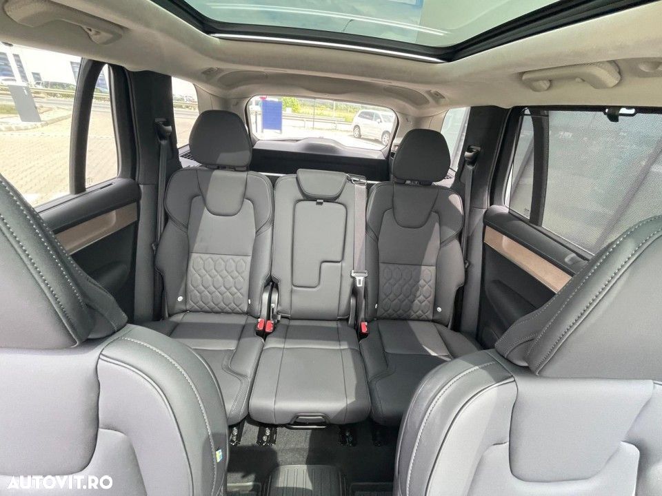 Volvo XC 90 B5 AWD MHEV Ultra Bright - 22