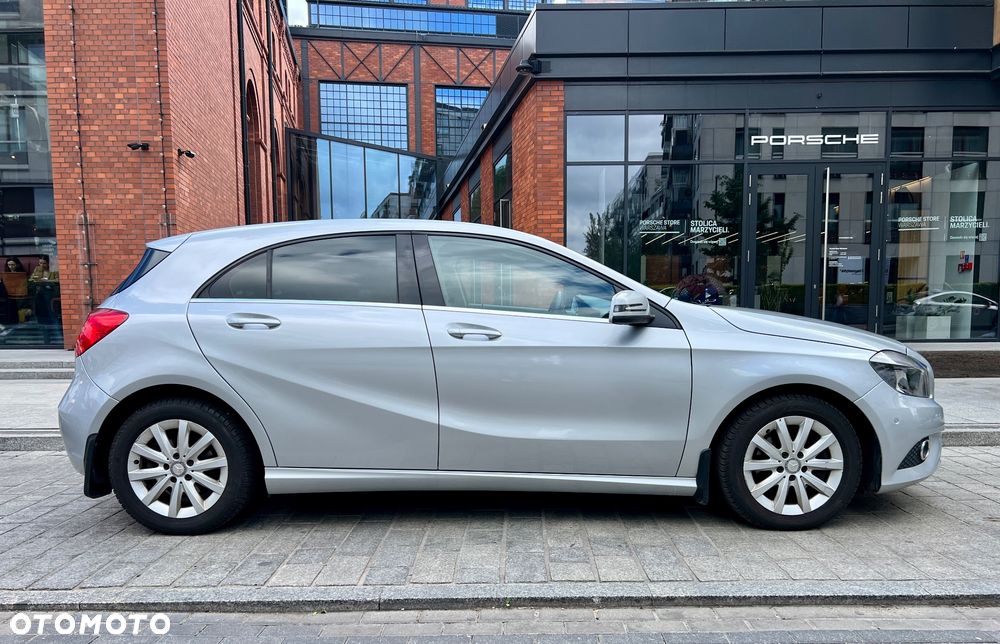 Mercedes-Benz Klasa A 180 (BlueEFFICIENCY) 7G-DCT - 11