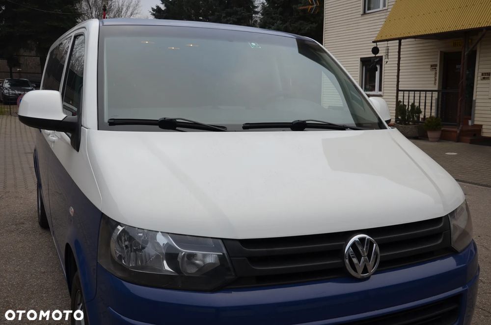Volkswagen Caravelle - 30