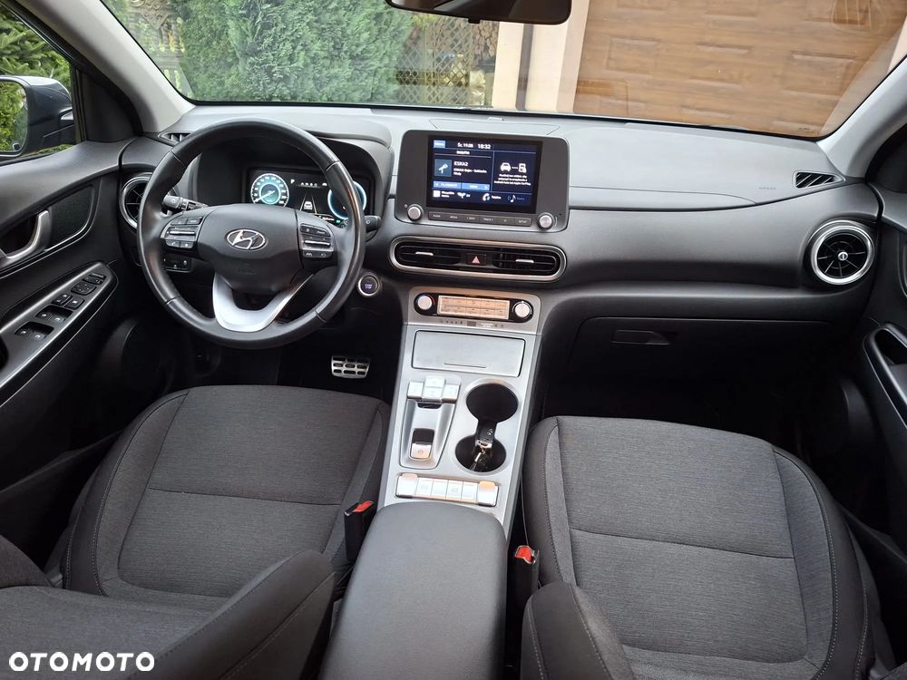 Hyundai Kona Plus - 12