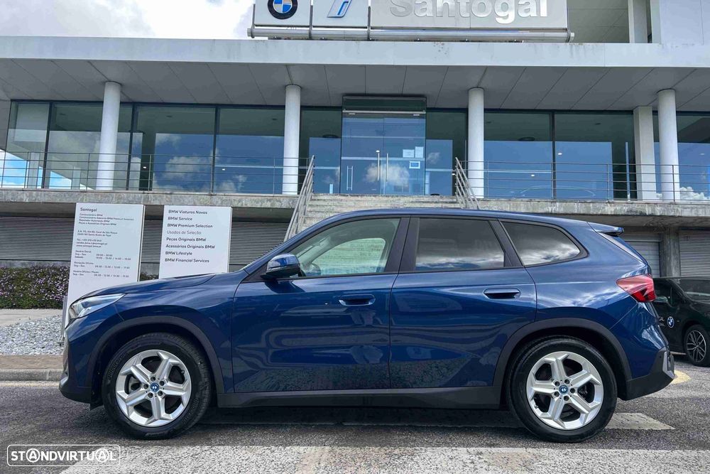 BMW iX1 xDrive30 - 5