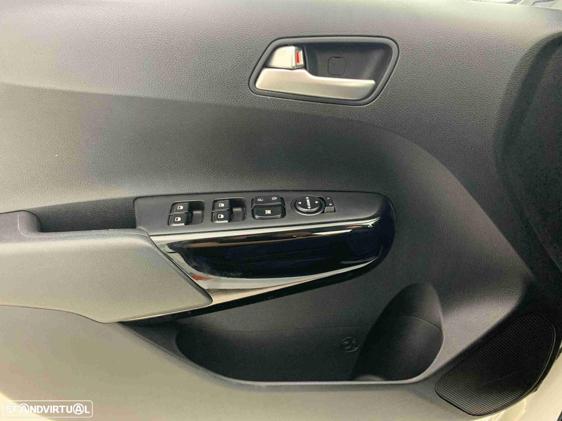 Kia Picanto 1.0 CVVT Urban - 11
