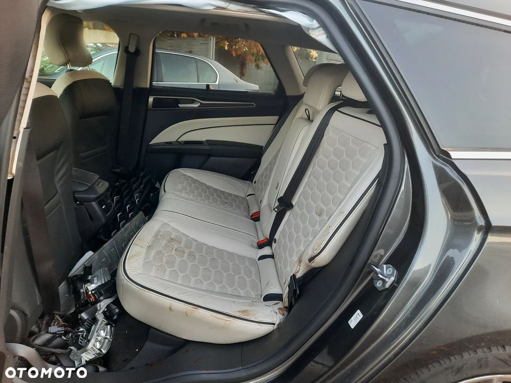 Ford Mondeo 2.0 EcoBlue Vignale Plus - 13