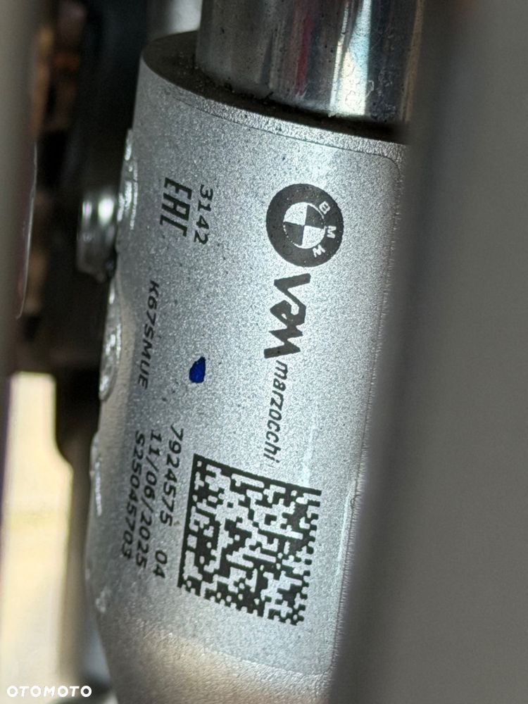 BMW S - 25
