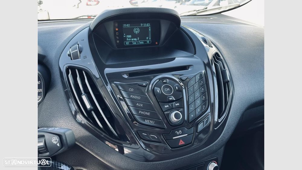 Ford Tourneo Courier 1.0 EcoBoost Titanium - 16