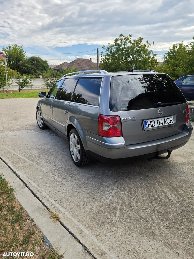 Volkswagen Passat 1.9TDI Highline - 7