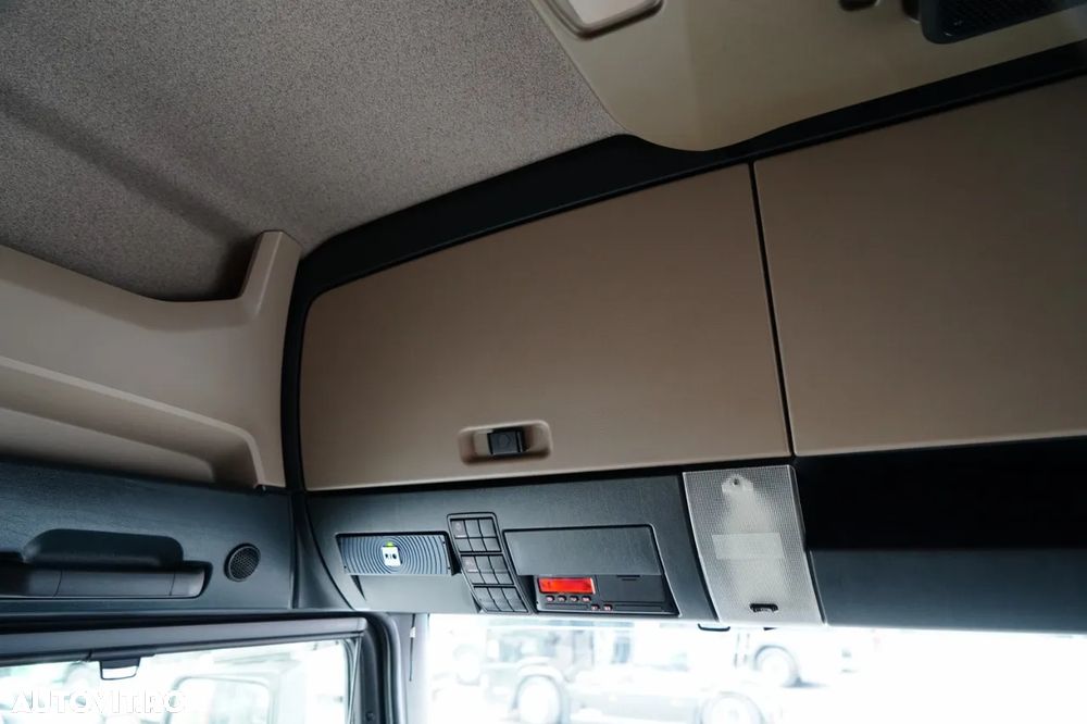 MAN TGX 18. 430 / XLX / HIDRAULICĂ / ADR COMPLET / RETARDER / AER CONDIȚIONAT PARCARE / NAVI - 32