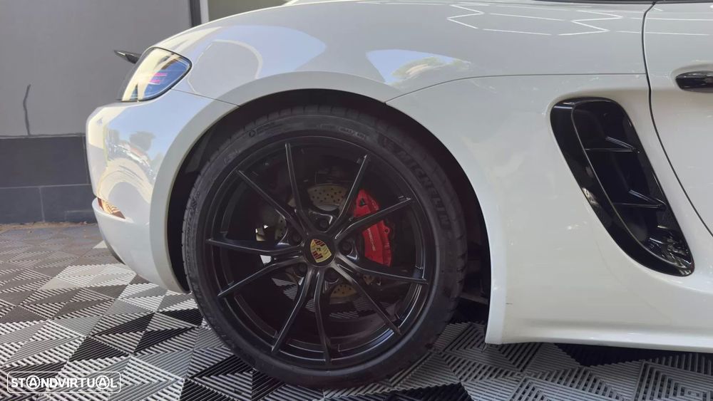 Porsche 718 Cayman 2.5 S PDK — fotografia 7