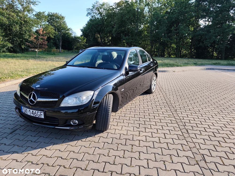 Mercedes-Benz Klasa C 180 Kompressor BlueEFFICIENCY Elegance - 15