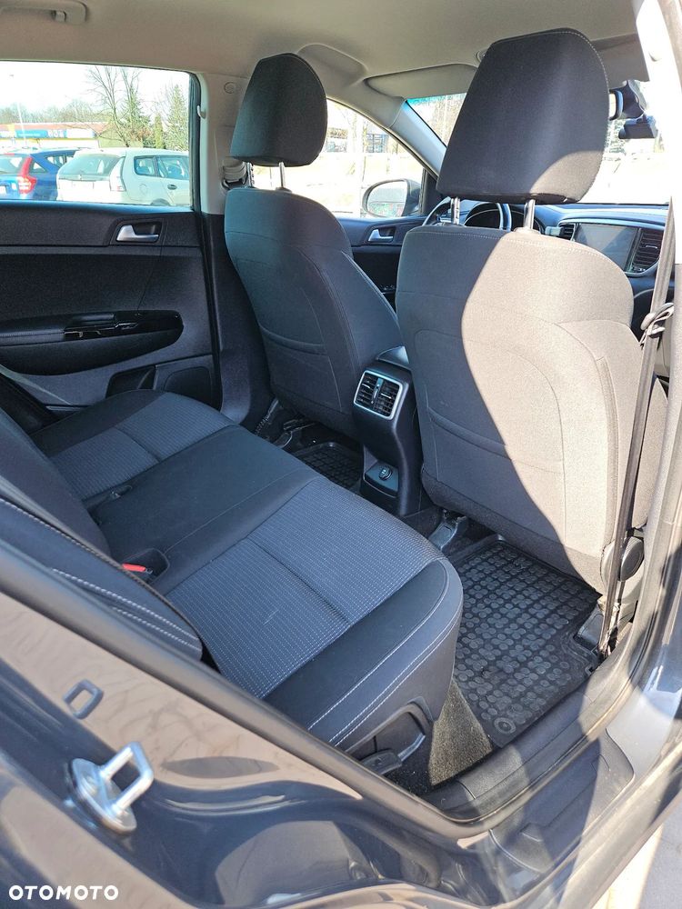 Kia Sportage 1.6 CRDI MHEV L 4WD - 11