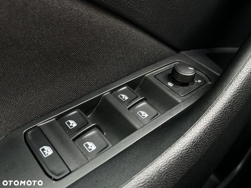 Skoda Kamiq 1.0 TSI Ambition - 17
