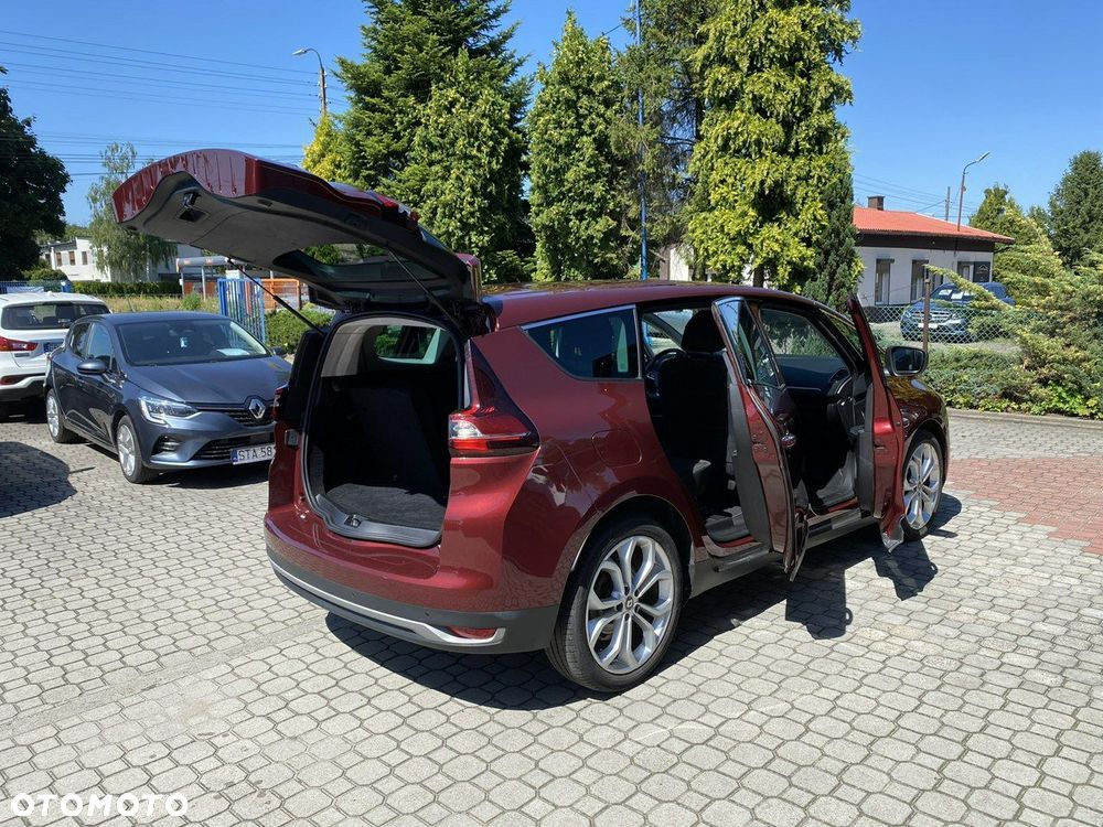 Renault Grand Scenic - 23