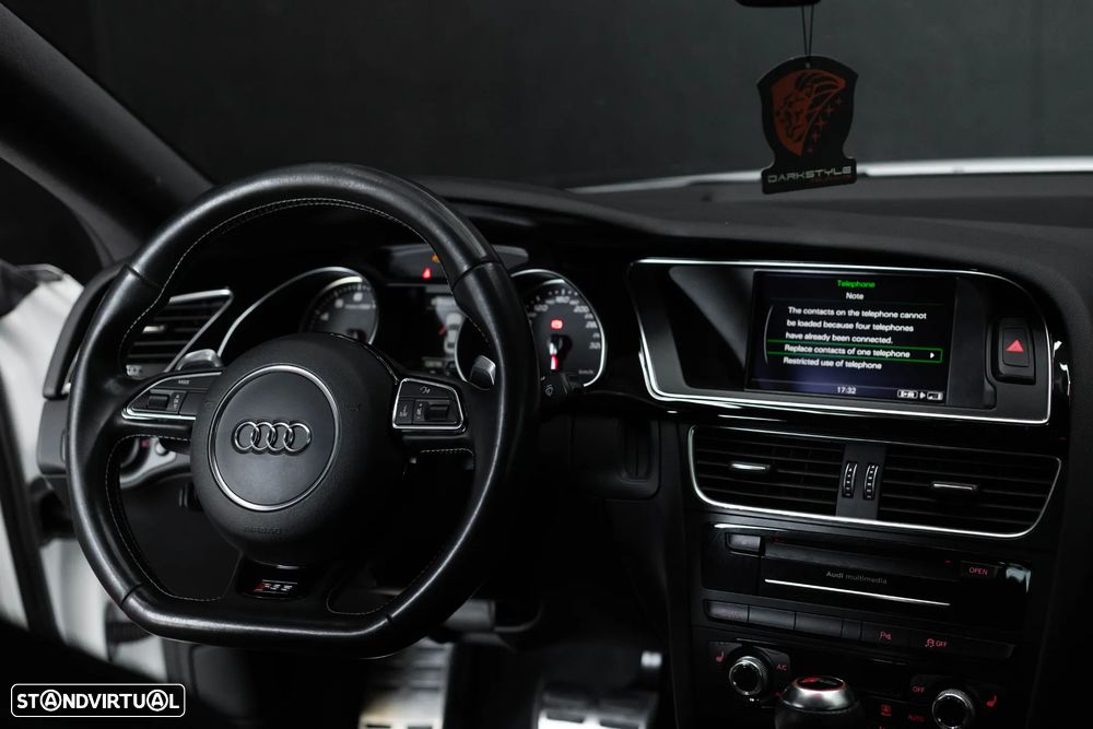 Audi RS5 4.2 FSi quattro - 28