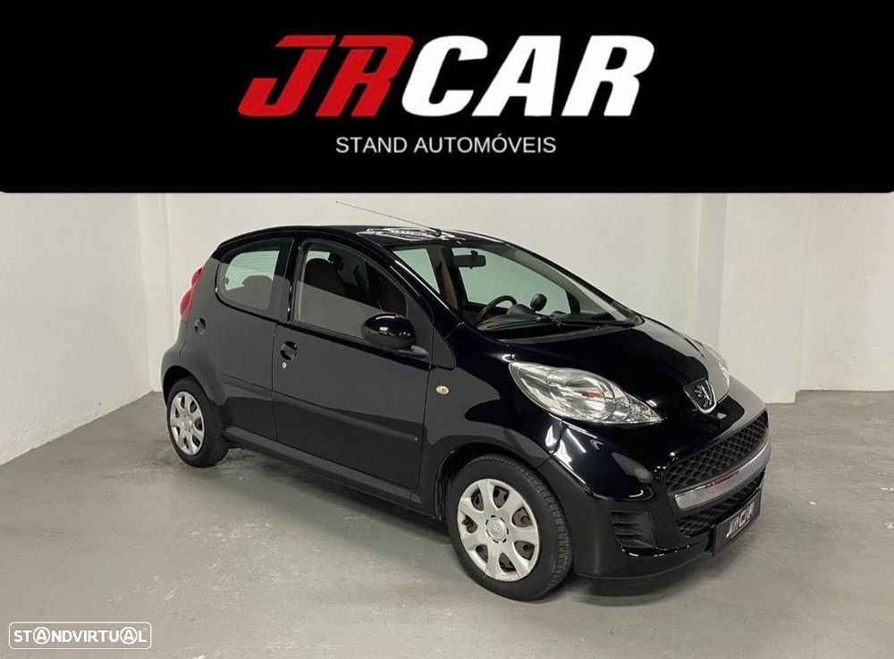 Peugeot 107 1.0 Trendy - 1