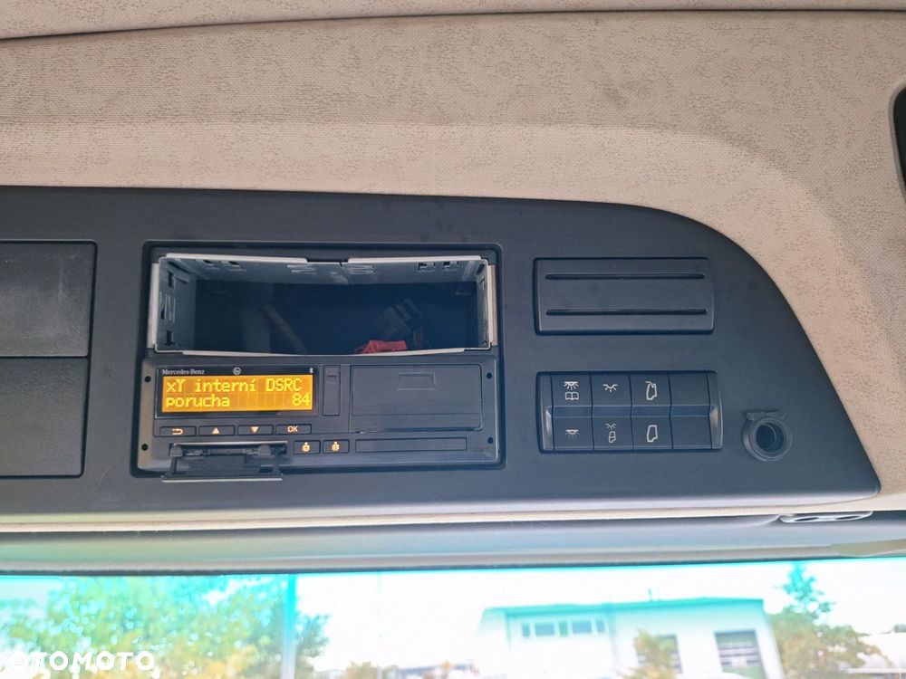 Versalift Actros  1843 - 19