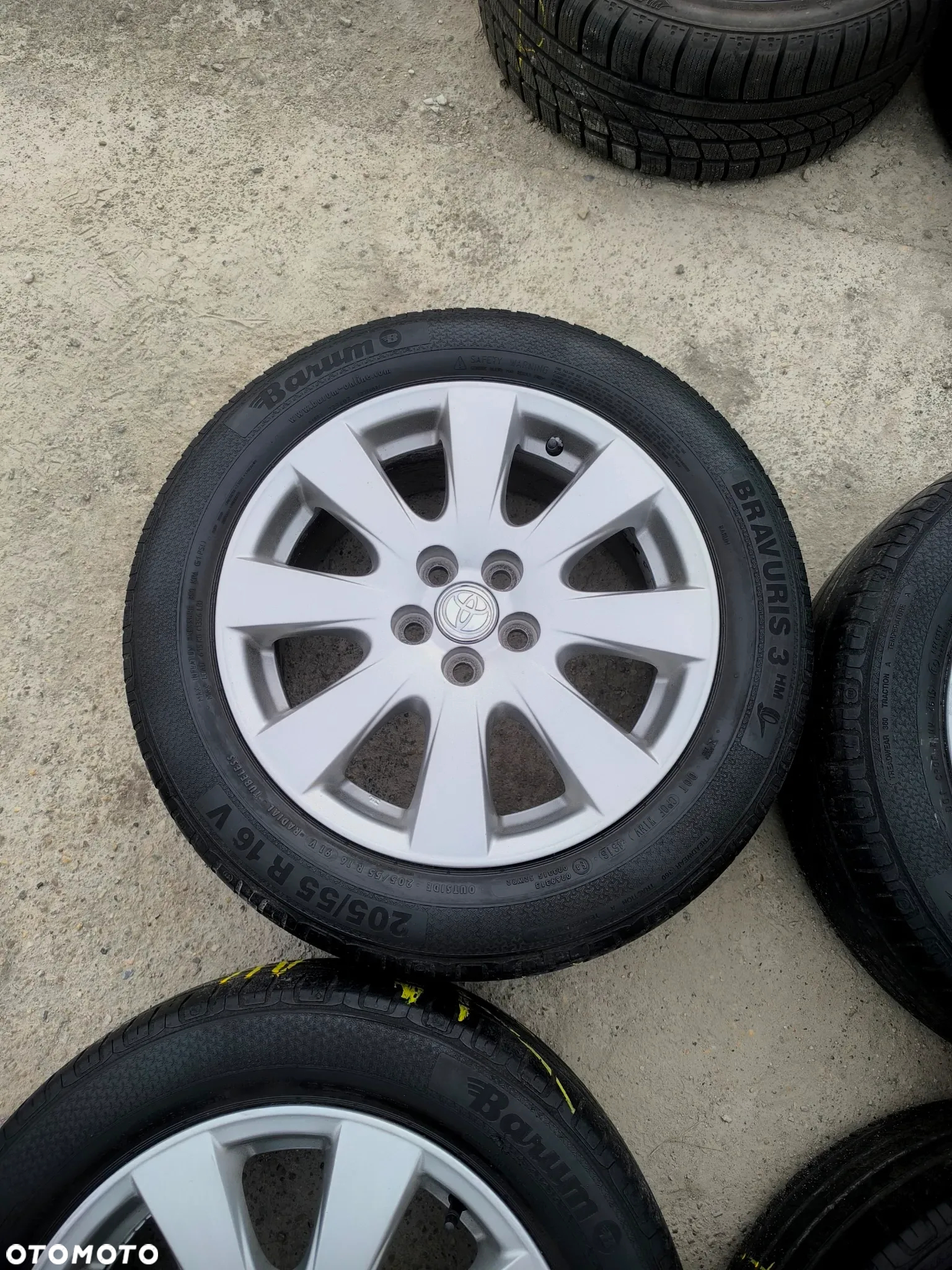 5x100 Felgi Aluminiowe Alufelgi 16 Koła Letnie Lato TOYOTA AVENSIS I II 2 CELICA CARINA E MATRIX PRIUS 4,5mm Legnica ALU-RAD 205/55 - 7