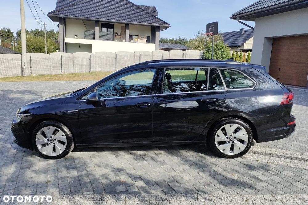 Volkswagen Golf VIII 2.0 TDI Style - 2