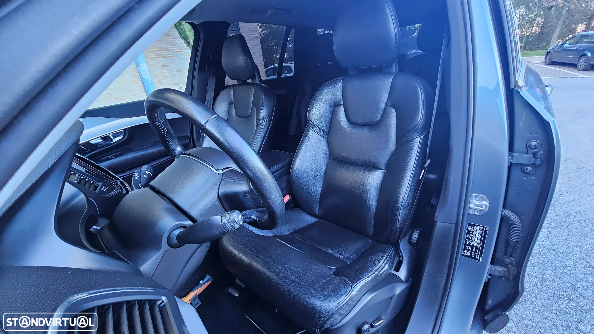 Volvo XC 90 2.0 D4 Momentum - 13
