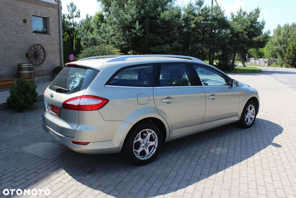 Ford Mondeo - 10