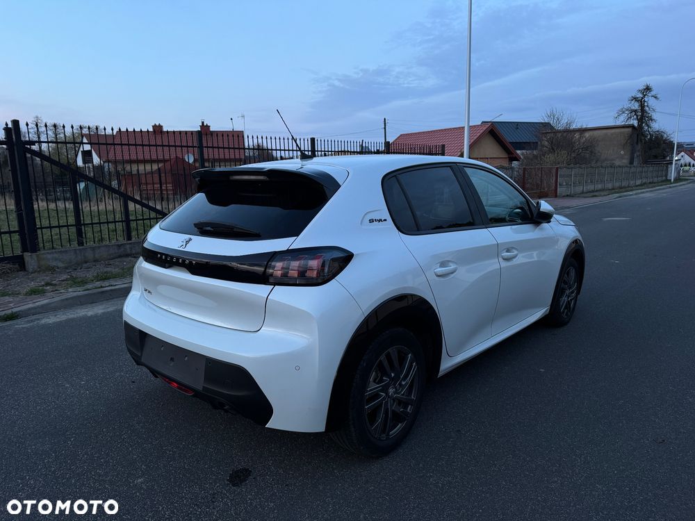 Peugeot 208 PureTech 100 EAT8 Allure Pack - 25