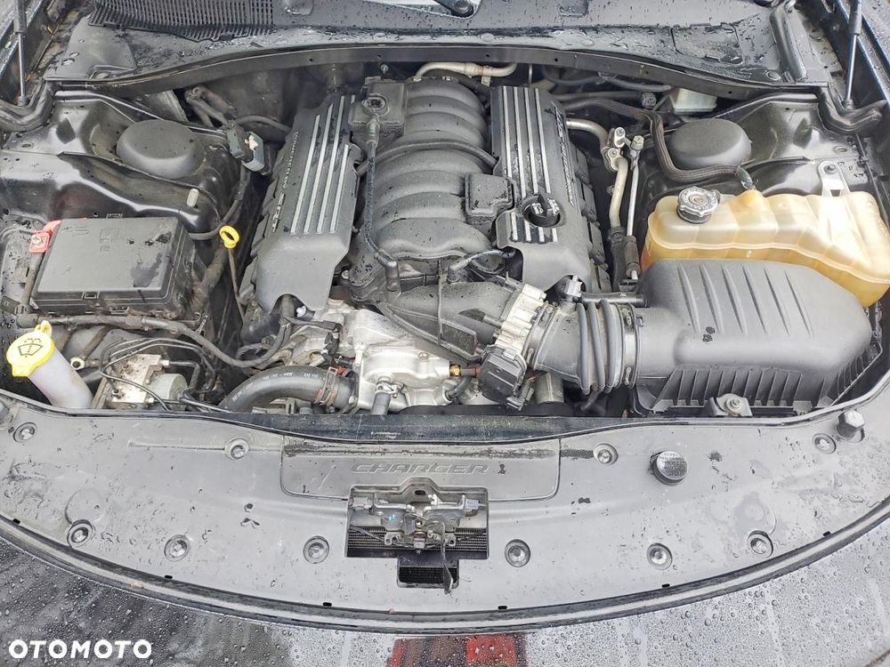 Dodge Charger 6.4 Scat Pack - 10