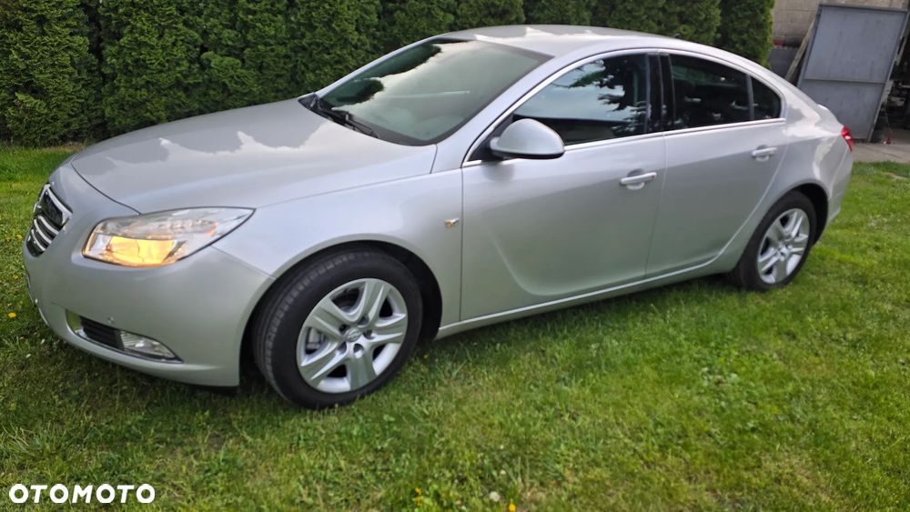 Opel Insignia - 2