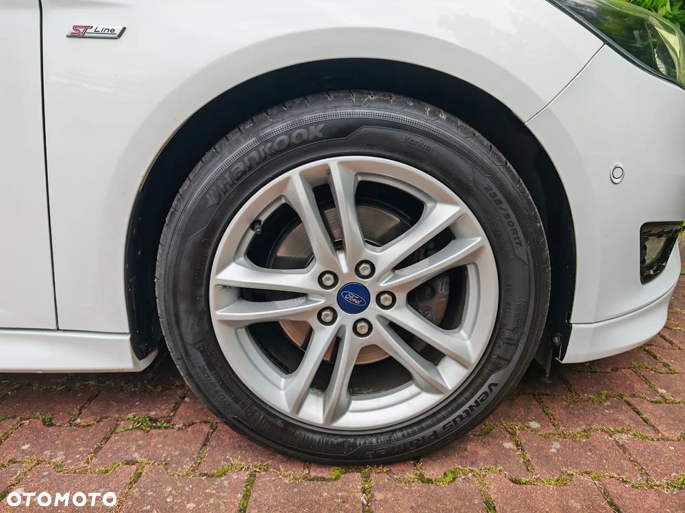 Ford Focus 1.5 EcoBoost STart-Stopp-System ST-LINE - 34
