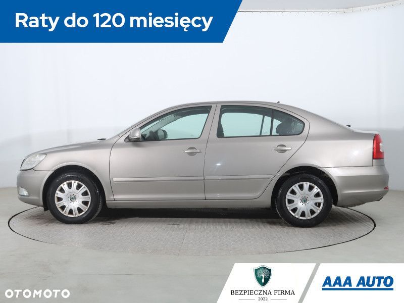 Skoda Octavia - 3