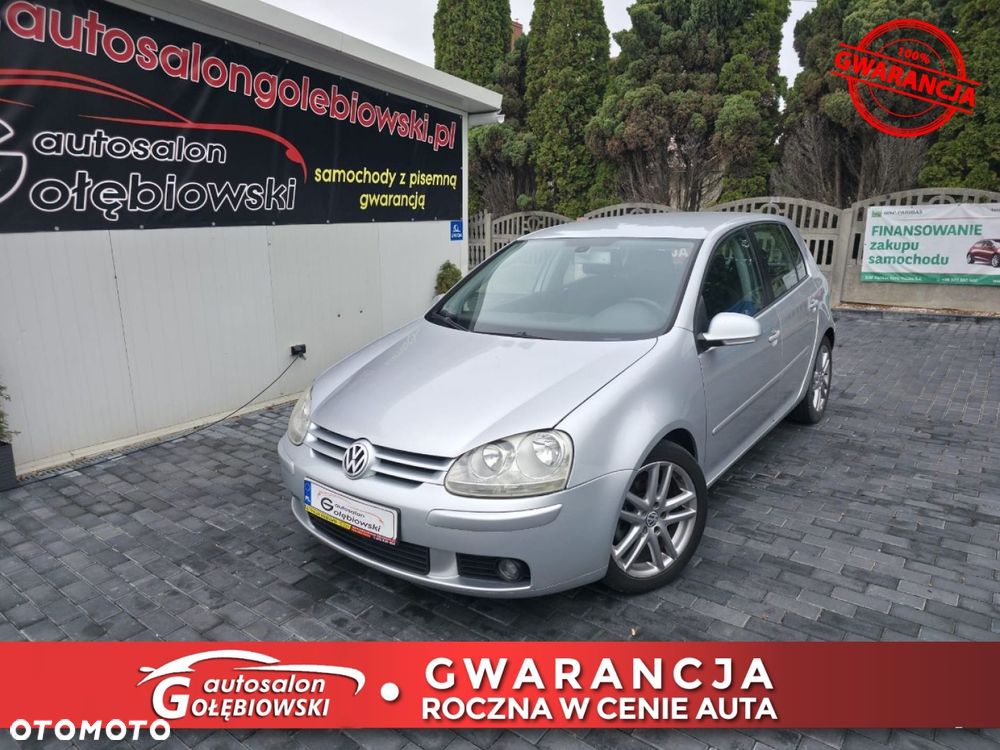 Volkswagen Golf - 1
