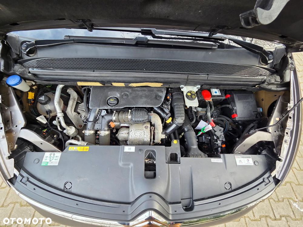 Citroën C4 Picasso BlueHDi 120 Business Class - 19