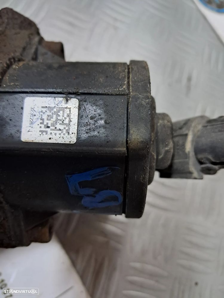 Motor Elétrico Bomba de Travão Vw Passat B7 Tiguan Ref. 32332267J - 3