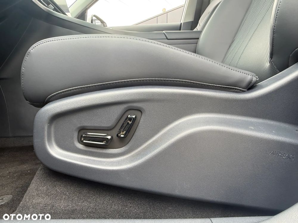 Geely Starray EM-i 1.5 PHEV Pro - 16
