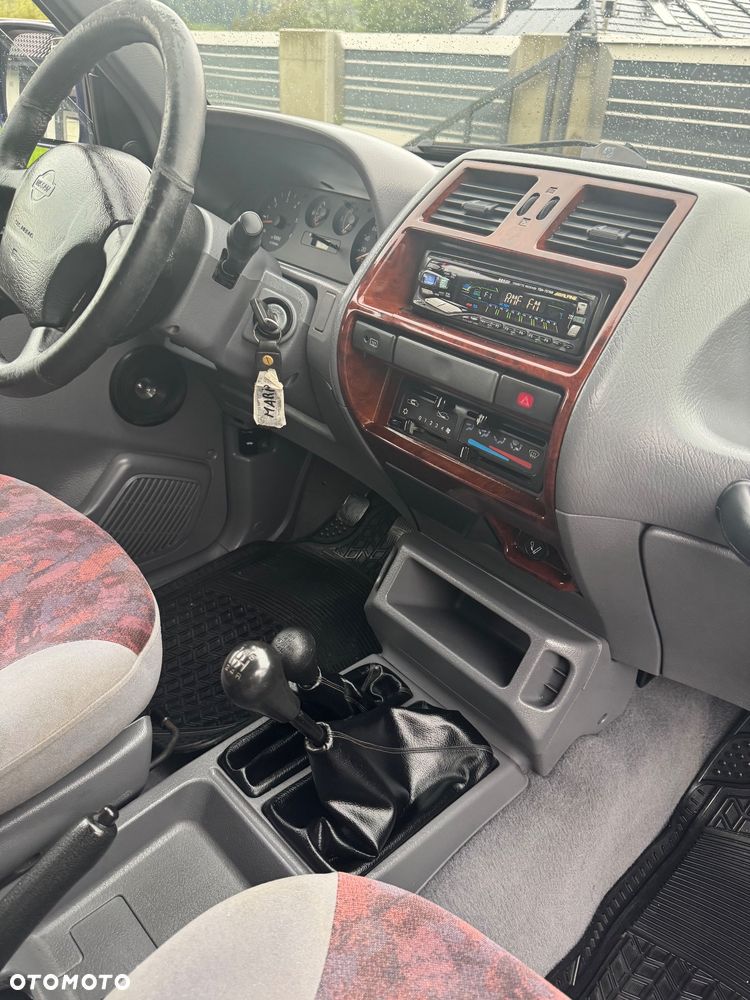Nissan Terrano - 20