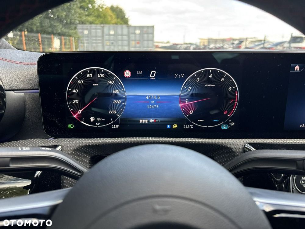 Mercedes-Benz CLA 200 7G-DCT - 22