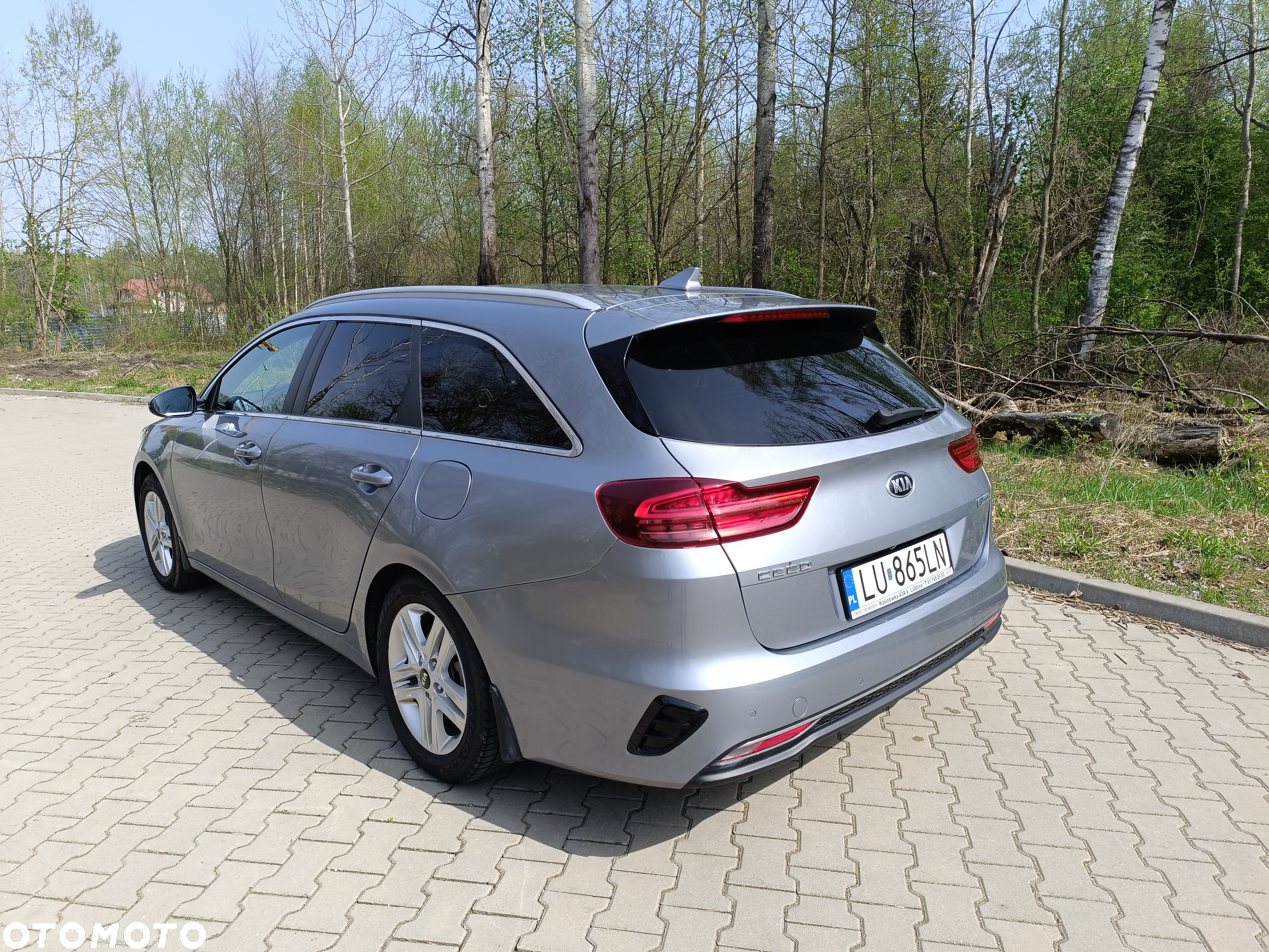 Kia Ceed - 4