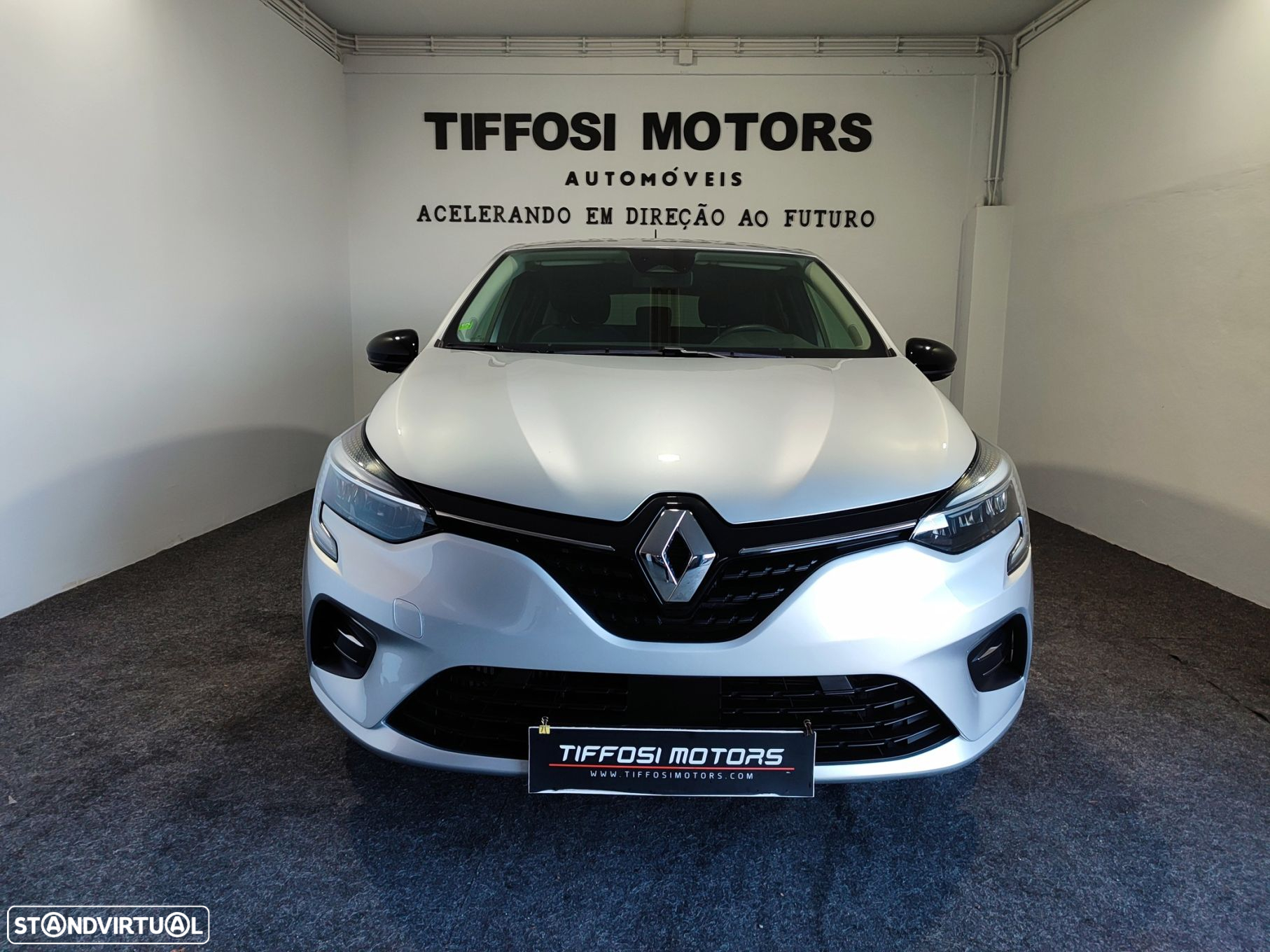 Renault Clio 1.0 TCe Techno Bi-Fuel - 3