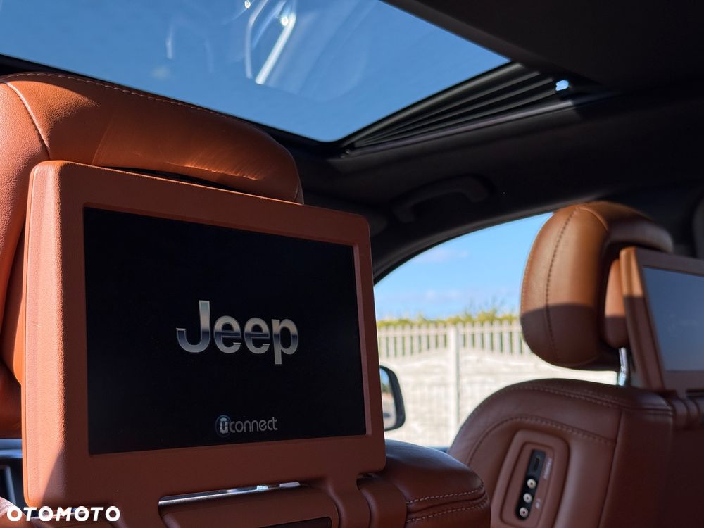 Jeep Grand Cherokee 6.4 V8 SRT8 - 17
