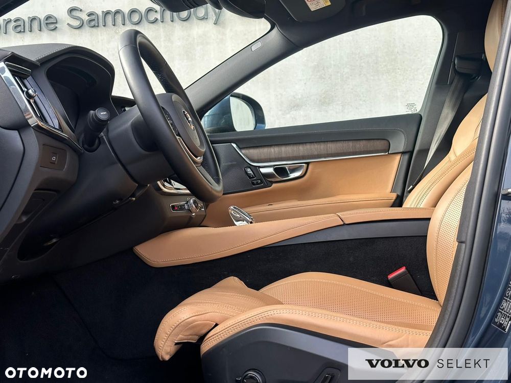 Volvo V90 Cross Country - 20