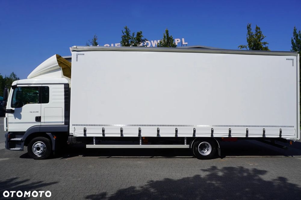 MAN TGL 12.190 / Firanka 19 EPAL / kab. sypialna - 2