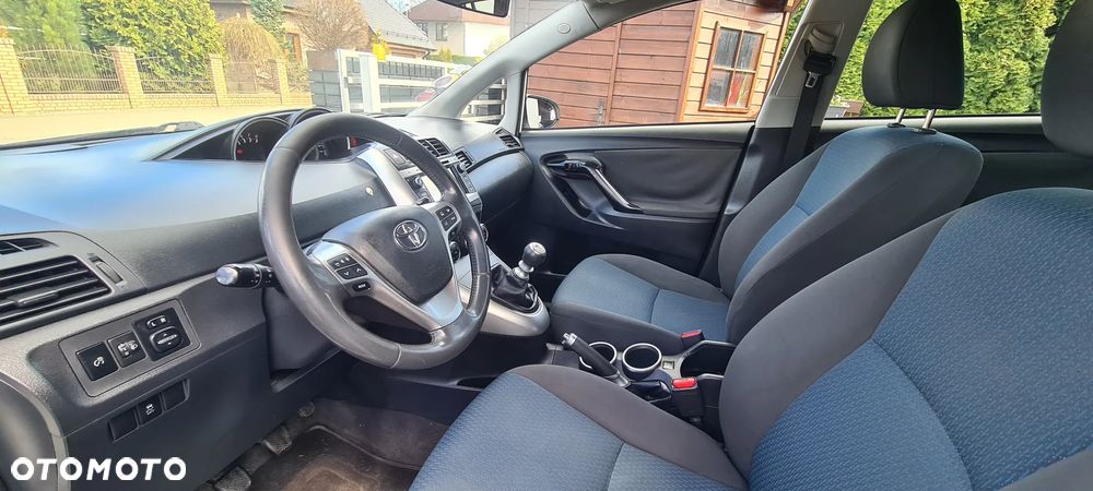 Toyota Verso 1.6 5-Sitzer Life - 11