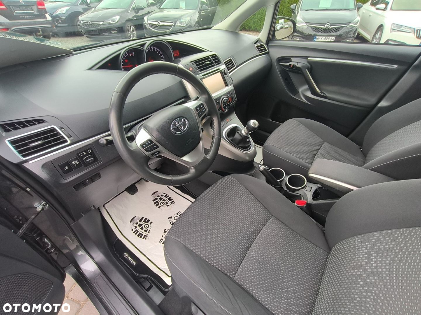 Toyota Verso - 7
