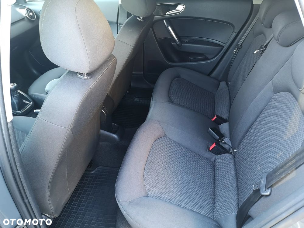 Audi A1 Sportback 1.0 TFSI ultra design - 22