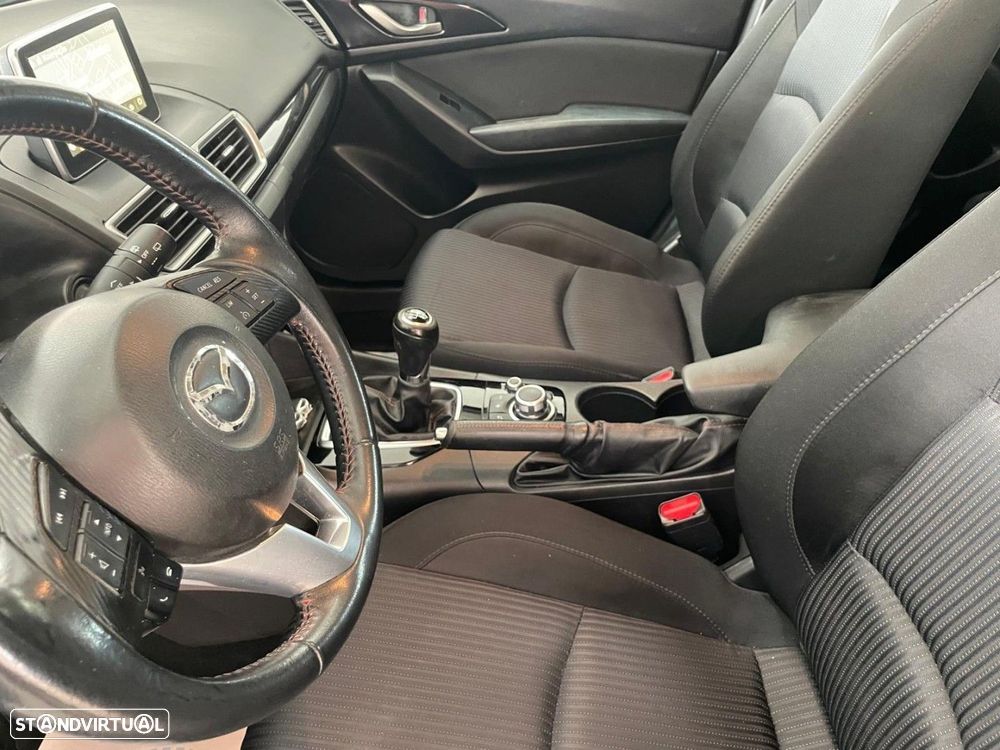 Mazda 3 Hatchback 1.5 Sky-D Evolve HS Navi - 10